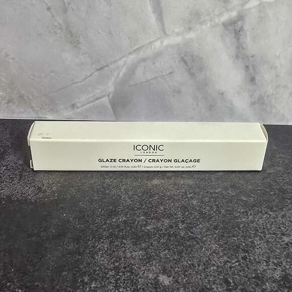 Iconic London New Glaze Crayon dual ended eye color in Mirage full size - Picture 3 of 10